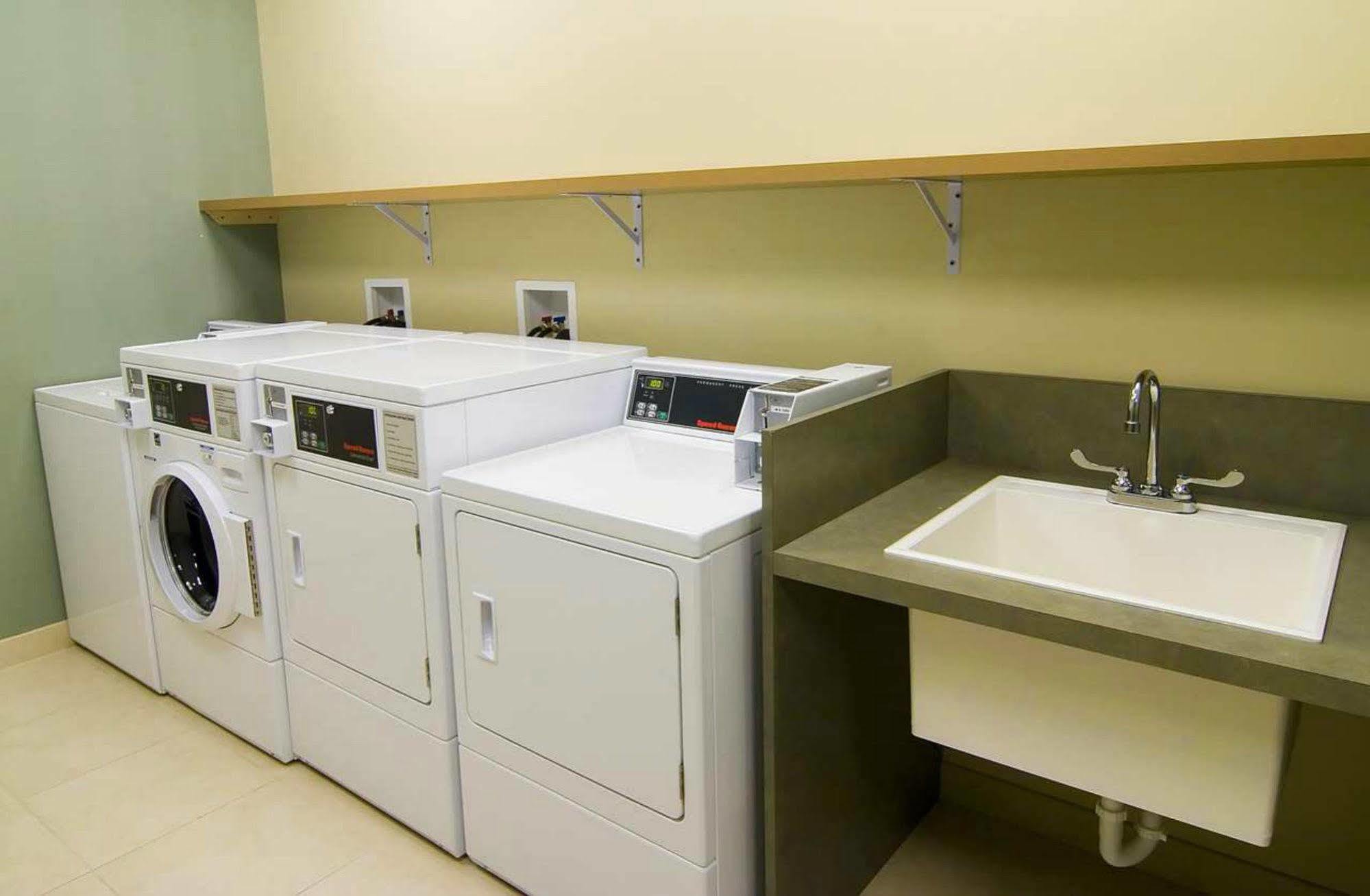 Homewood Suites By Hilton Newark-Wilmington South Area Eksteriør bilde